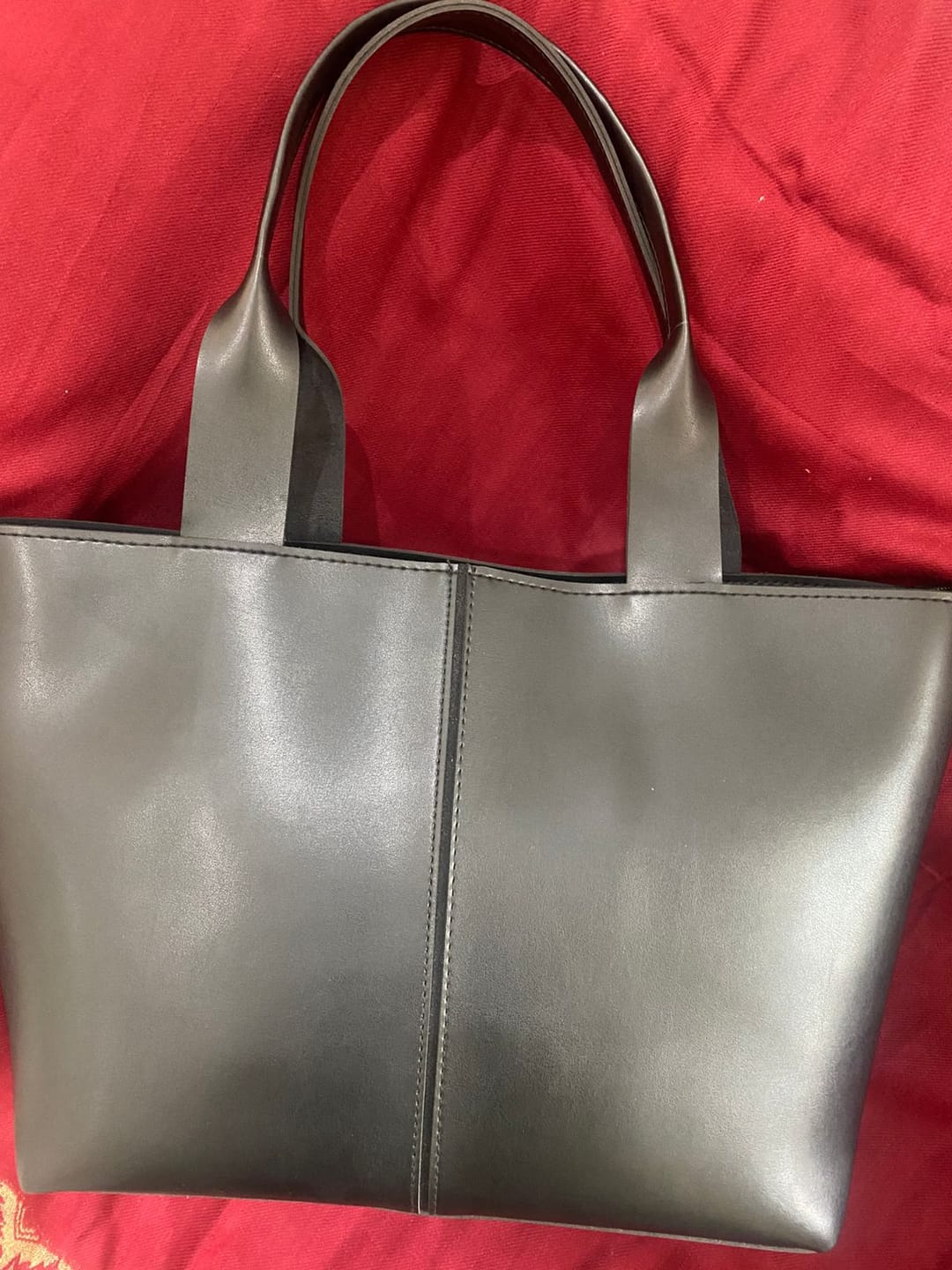 Customer photo review of Portland Tote Black