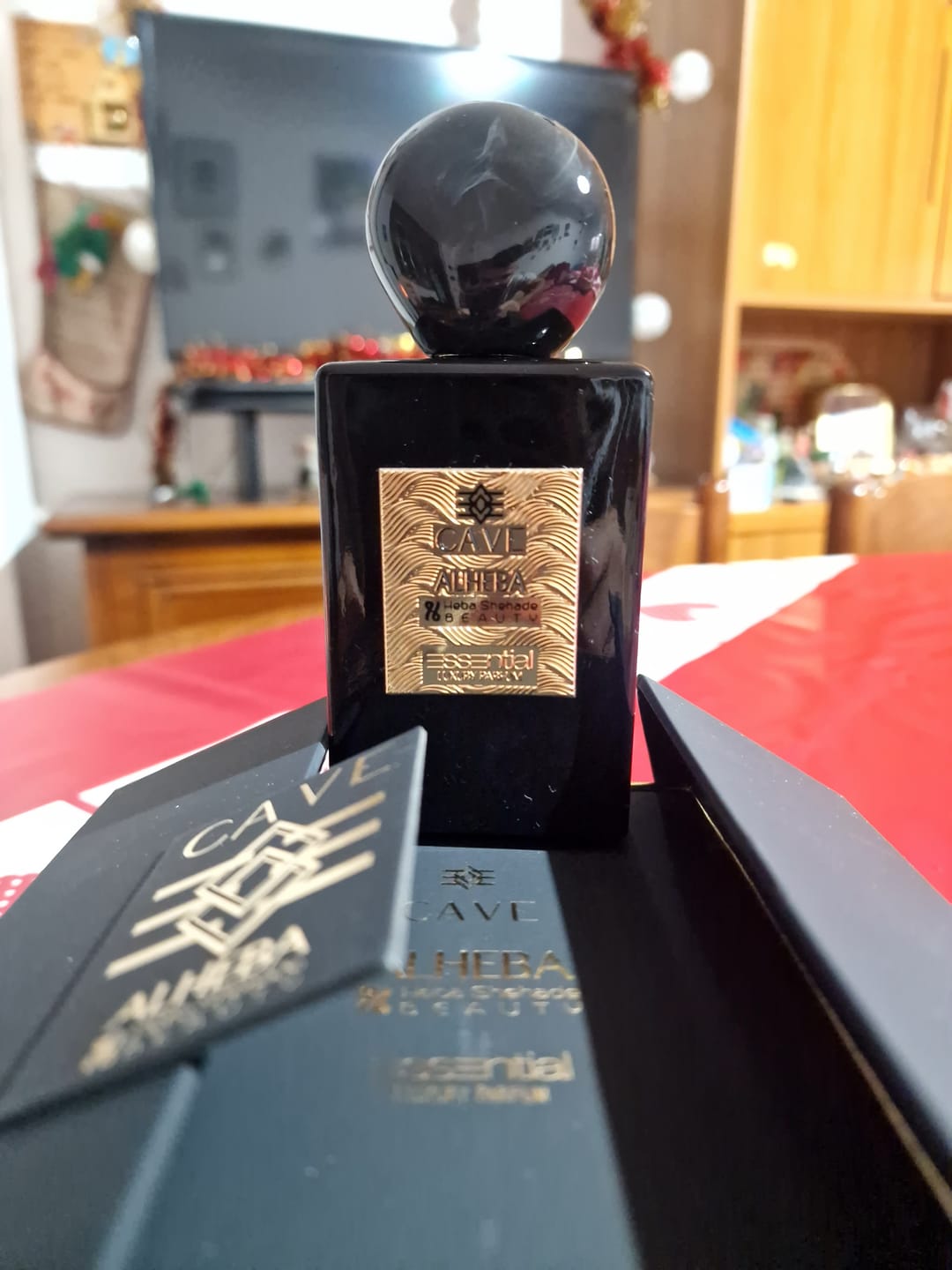 Customer photo review of CAVE - CAVE ALHEBA