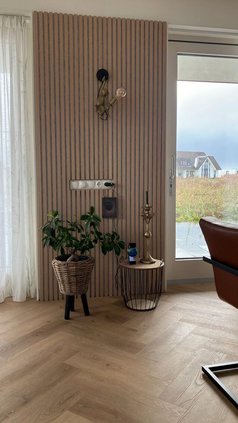Customer photo review of AkuPanel Naturel Eiken-Hout met Grijs Vilt | 240cm x 60cm | 3-zijdig écht houtfineer