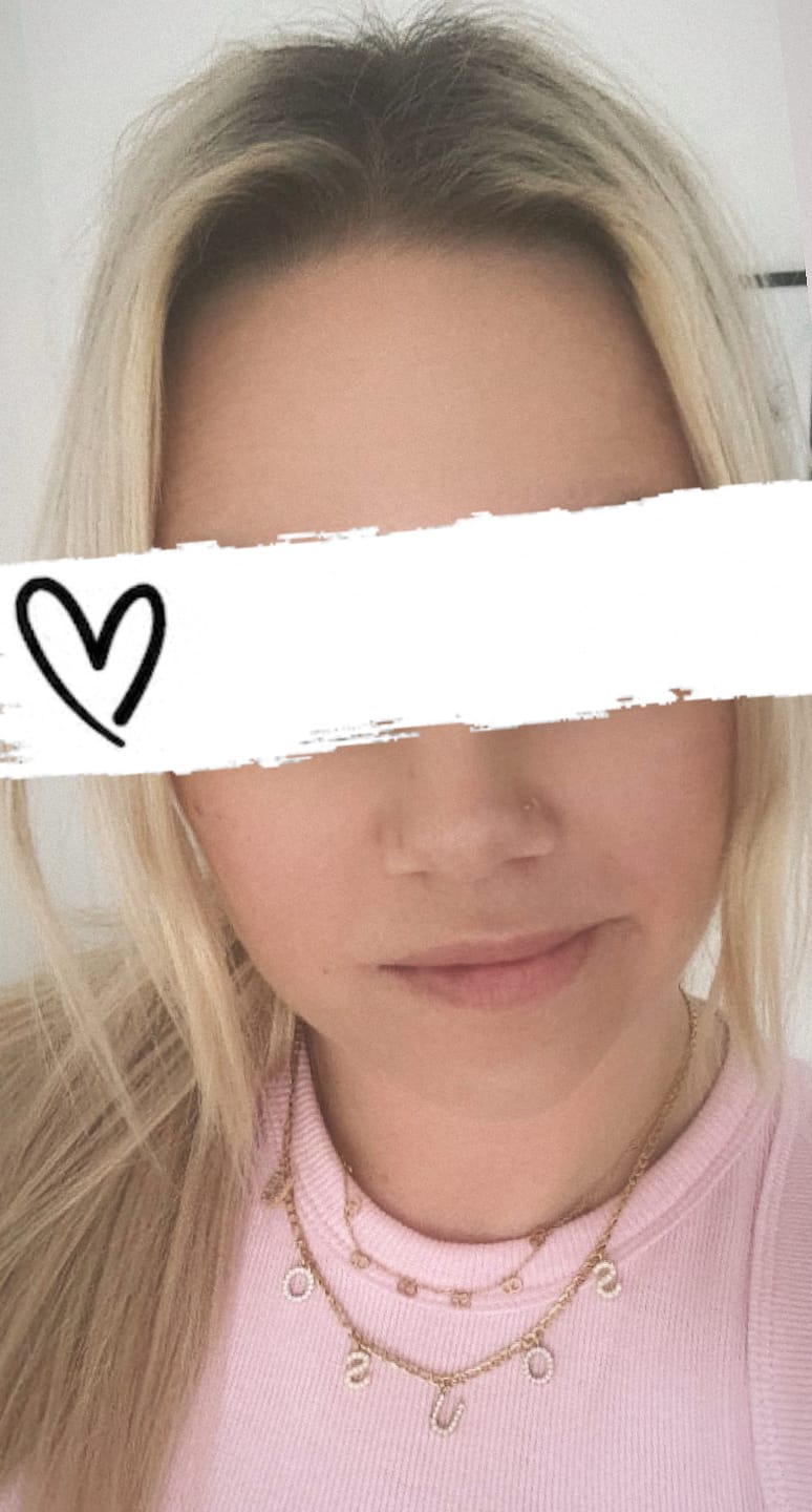 Customer photo review of Namenskette | 18K vergoldet