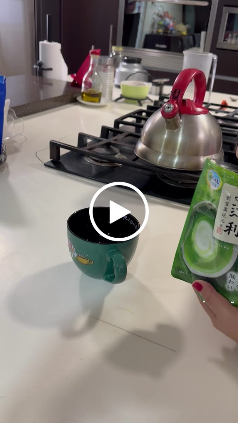 Customer video review of Tsujiri Matcha Milk 190g