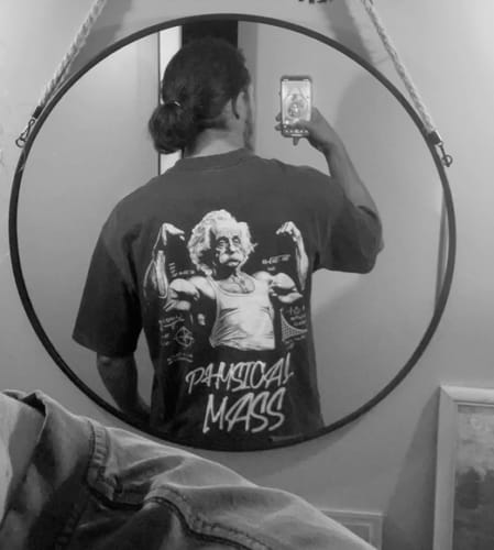 Customer photo review of back washed t-shirt (physical mass)