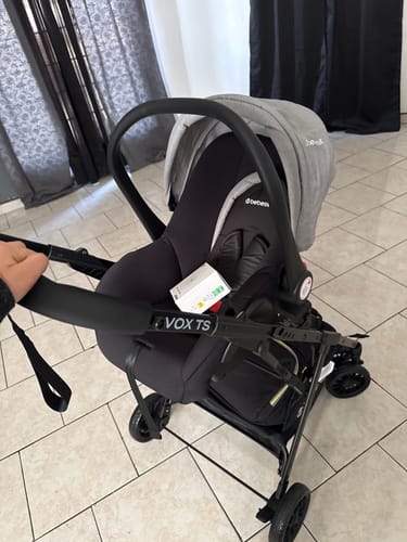 Customer photo review of Carriola Travel System Vox