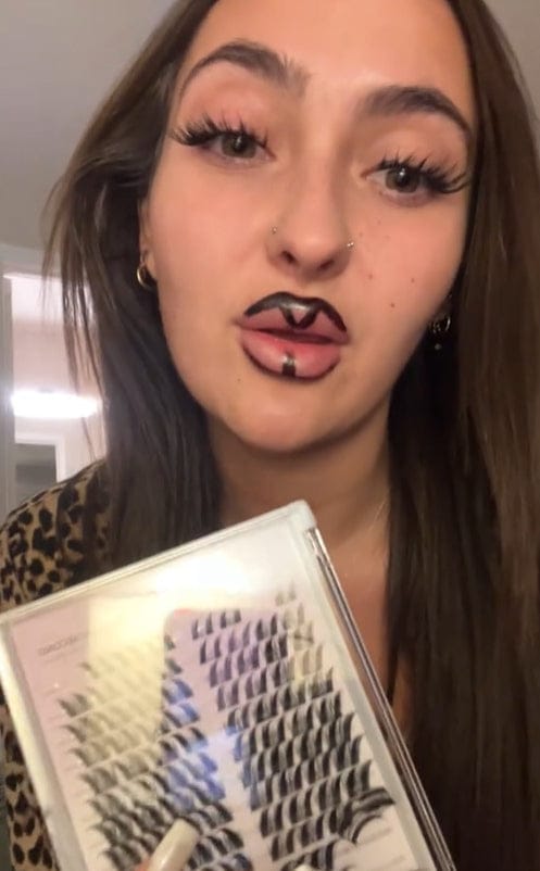 Customer photo review of Velvet Wing