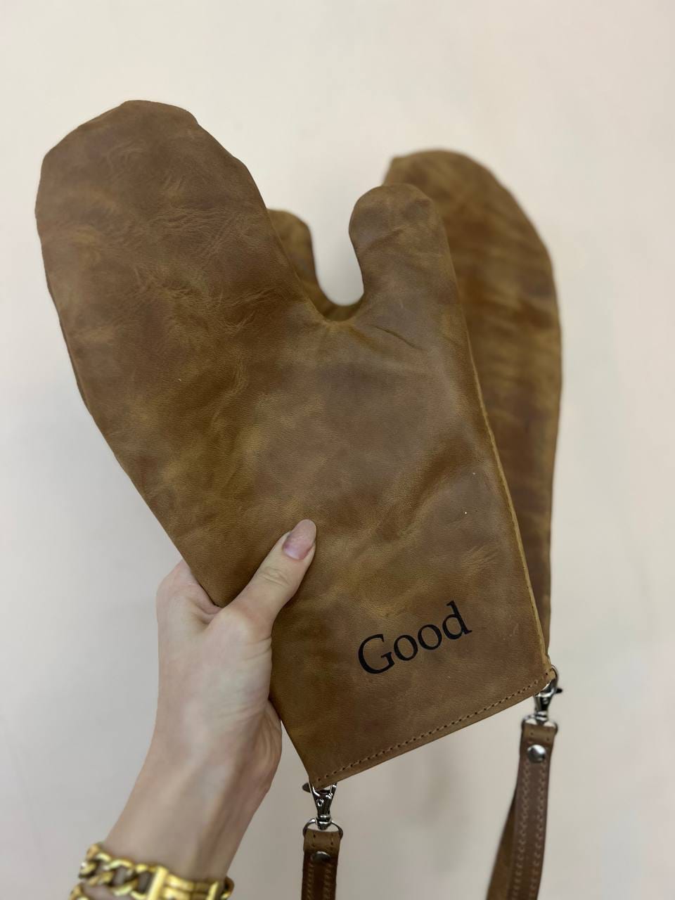 Customer photo review of Oven Mitts