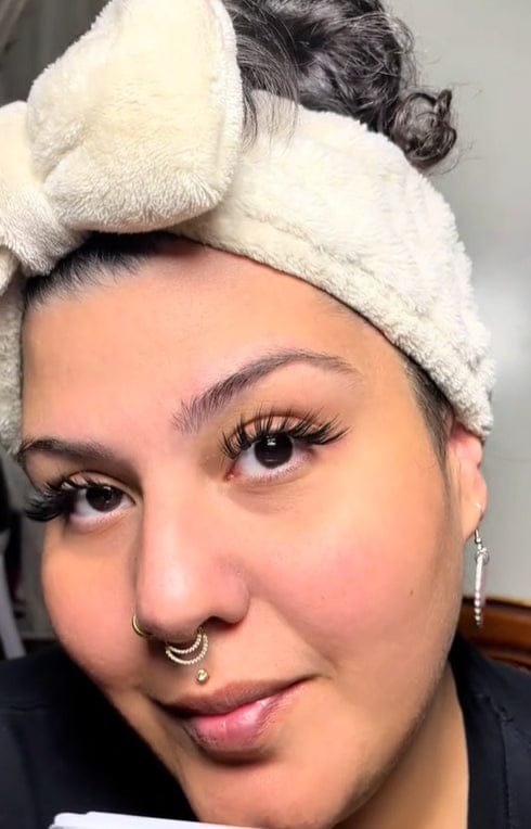 Customer photo review of Velvet Wing
