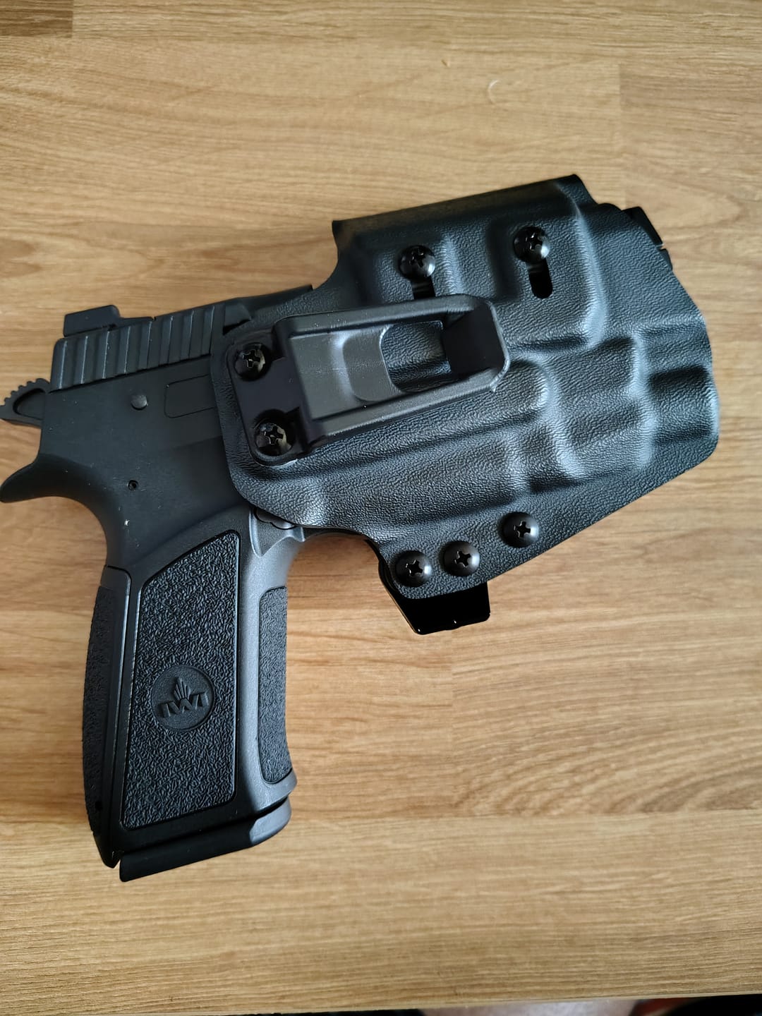 Customer photo review of Universal Light Covert IWB Holster