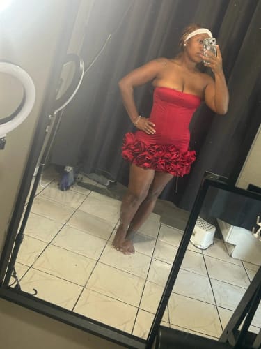 Customer photo review of Amiah Mini Dress