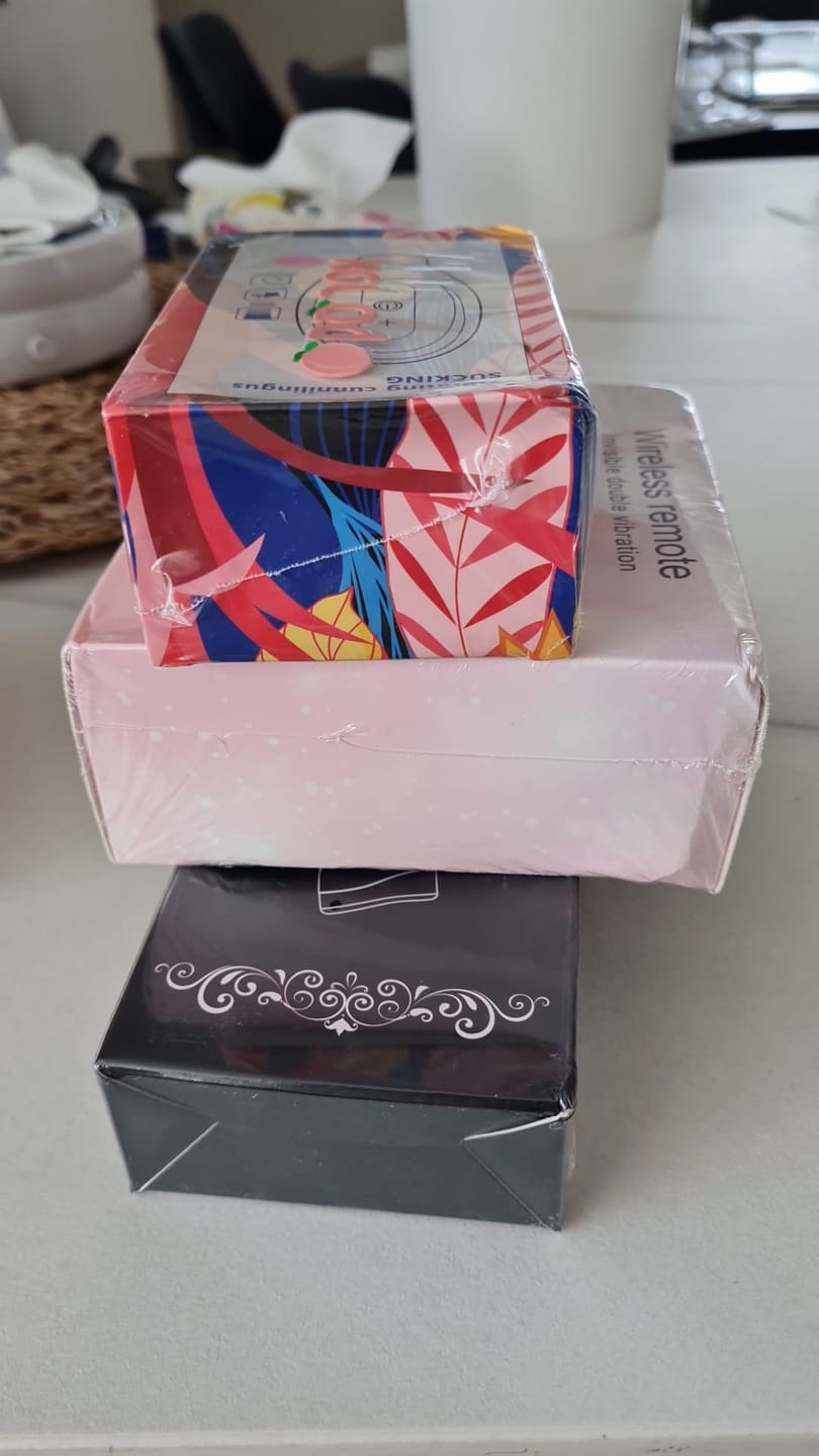 Customer photo review of לונה - מלקק ורוטט