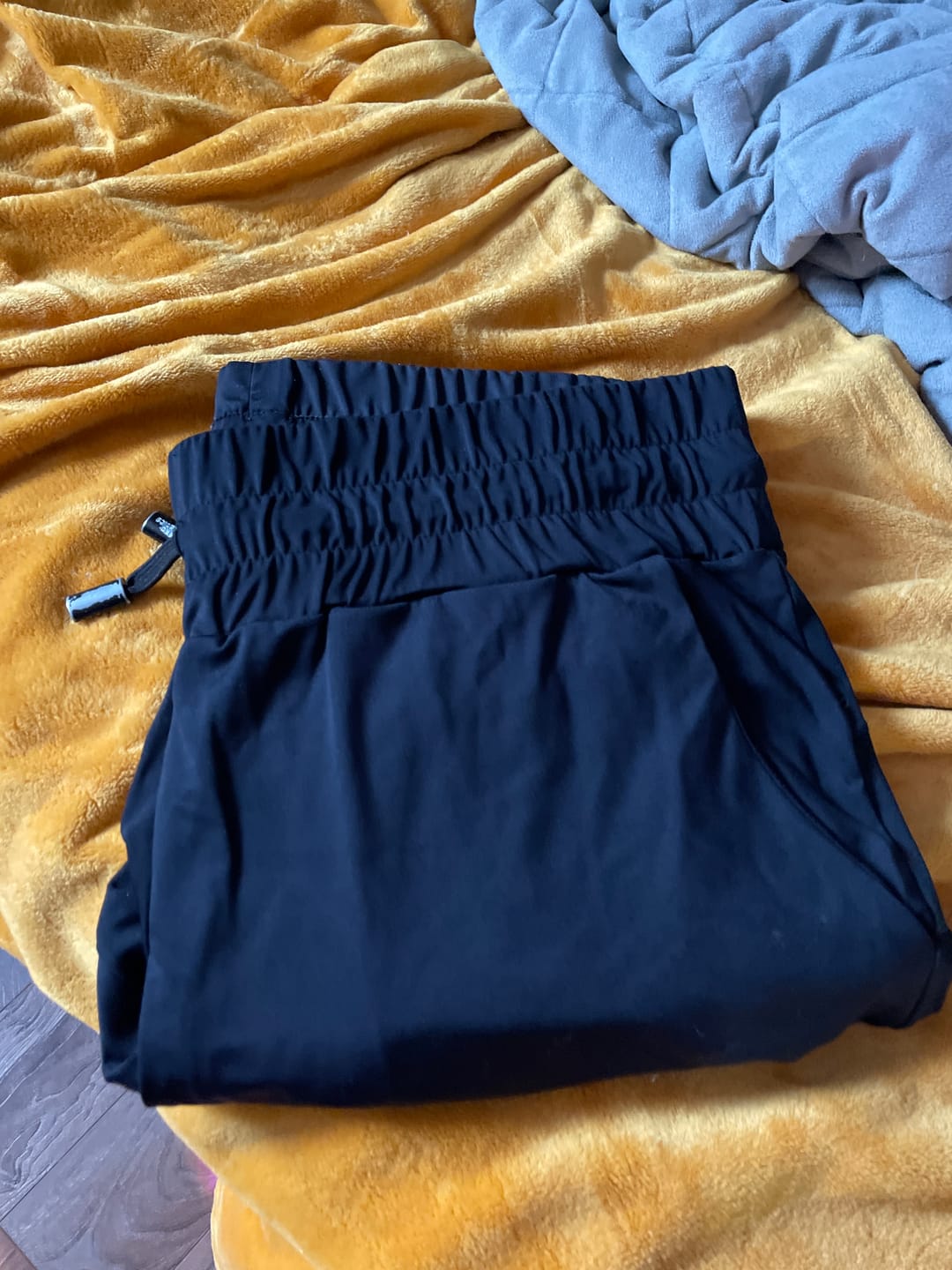 Customer photo review of Formation Joggers