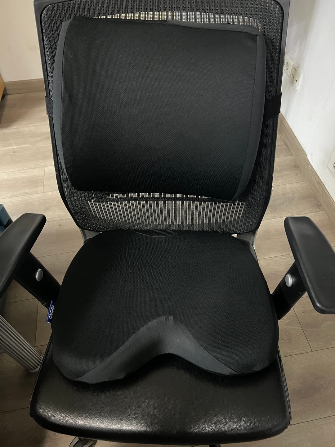 Customer photo review of Memory Foam Seat Cushion