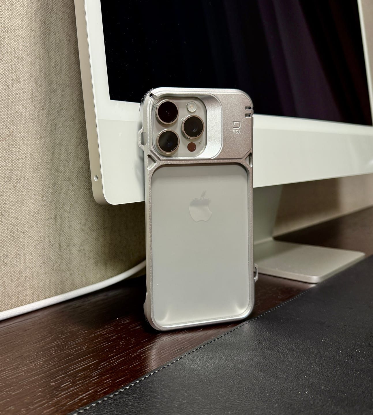 Customer photo review of DANGO COVERT CASE FOR IPHONE 15 PRO MAX