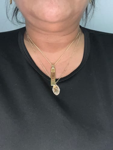 Customer photo review of Choose Your Necklace (20% Bundle)
