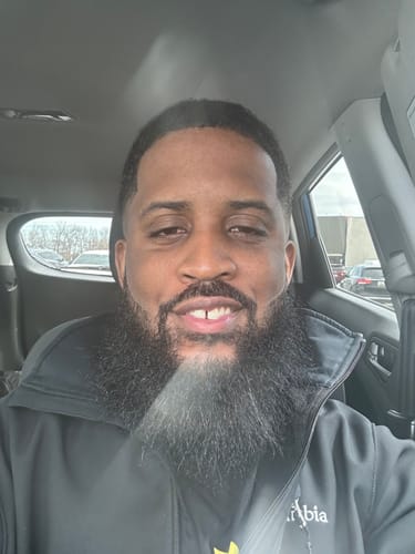 Customer photo review of Beard Oil