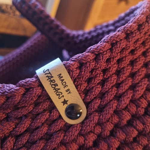 Customer photo review of Personalisierte Labels mit Chicago Screws - Kunstleder-Label mit Schrauben