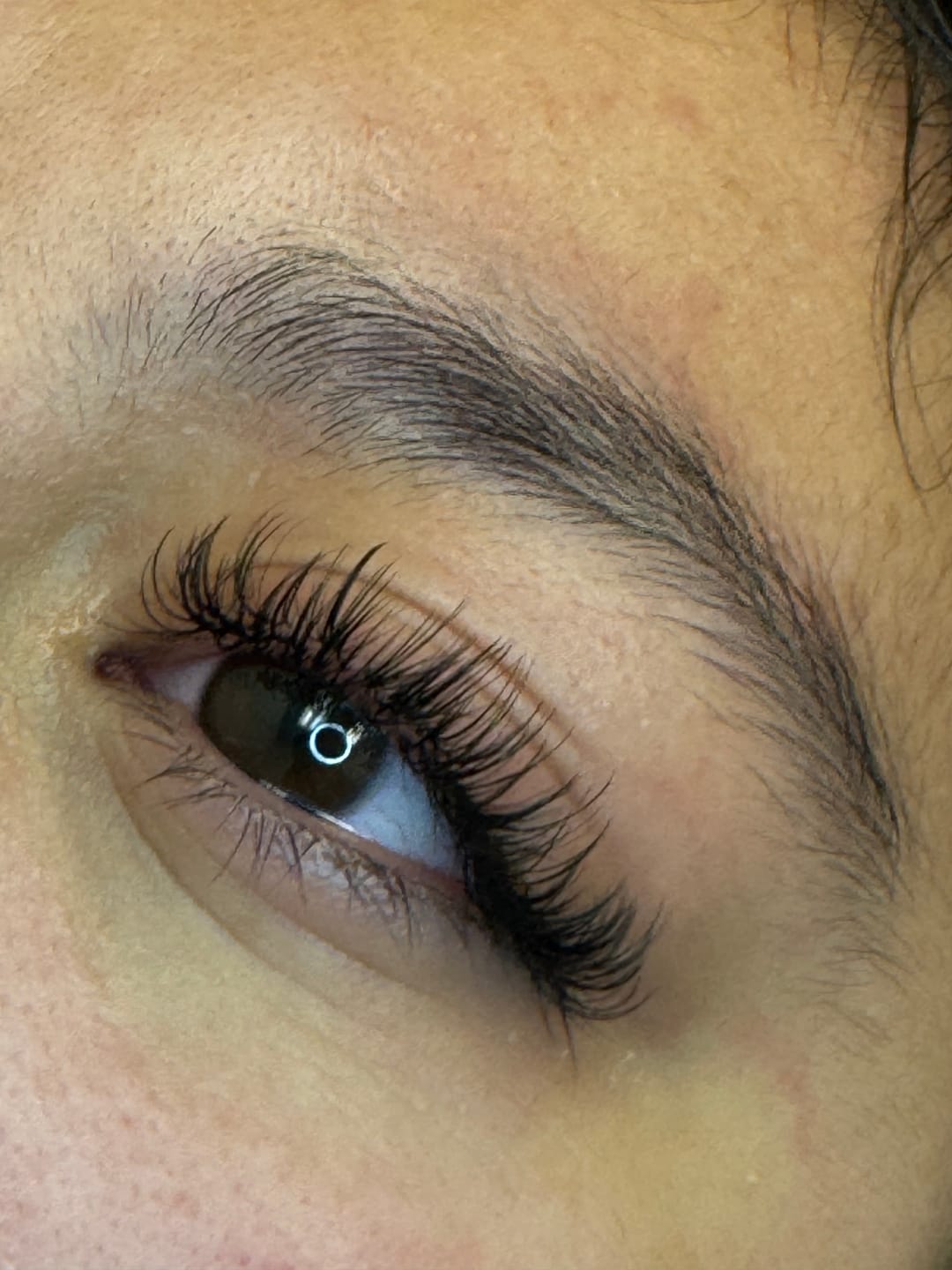 Customer photo review of Veyes Cashmere Luxe Lashes