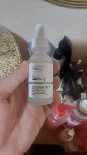 Customer photo review of Niacinamide 10% + Zinc 1% Oil Control Serum
