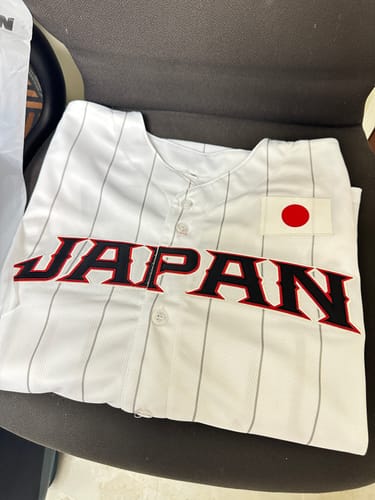Customer photo review of Japan Custom Baseball Jersey