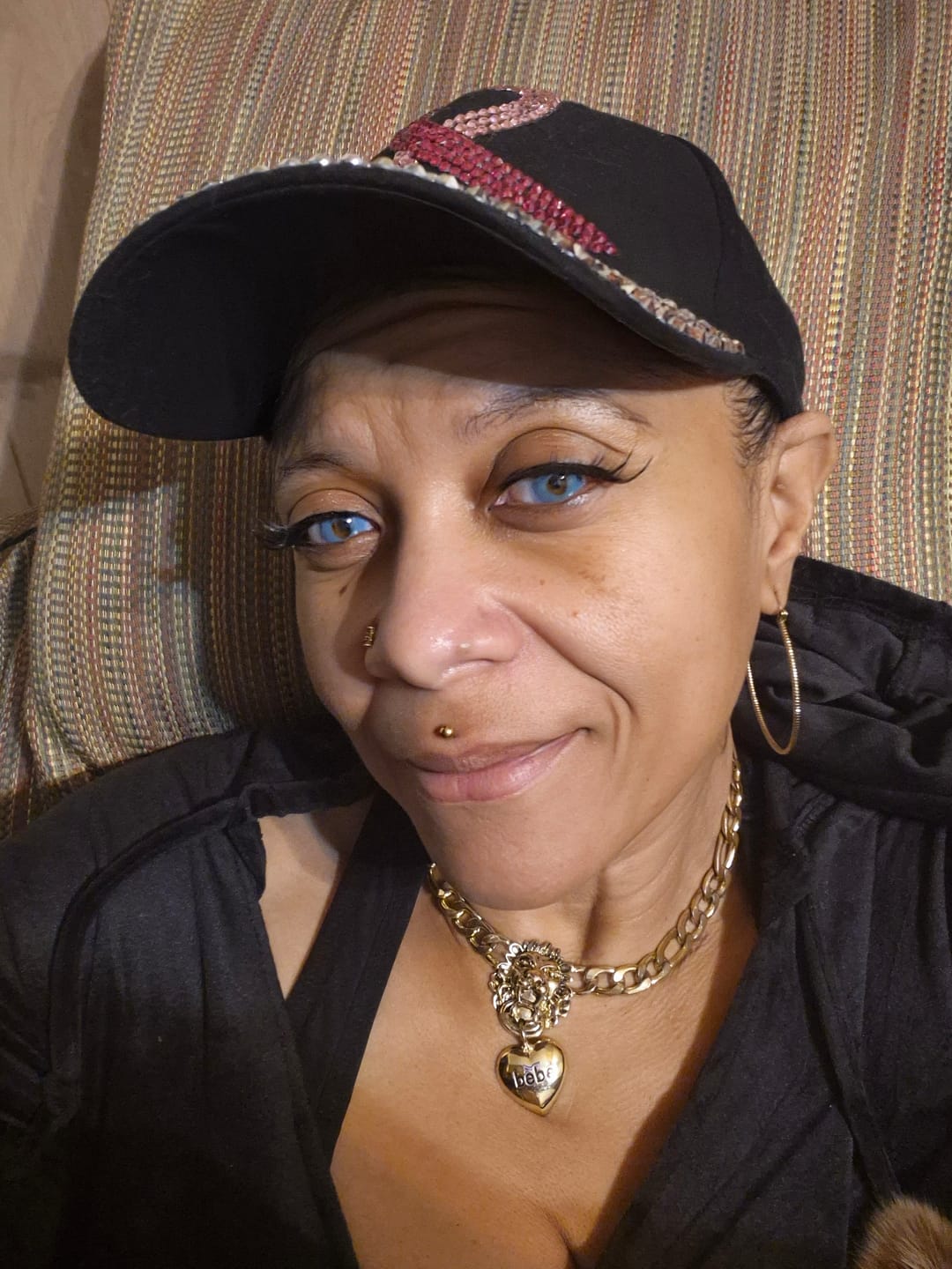 Customer photo review of Pixie Blue Prescription Coloured Contact Lenses