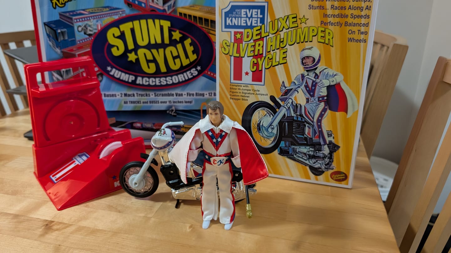 Customer photo review of Evel Knievel Deluxe Silver High Jumper Stunt Cycle