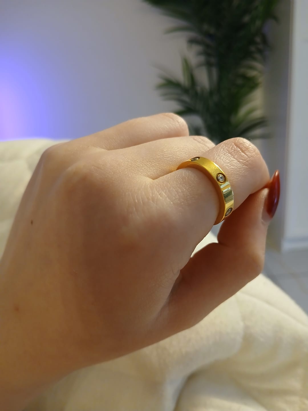 Customer photo review of Arianna Ring | 18K vergoldet