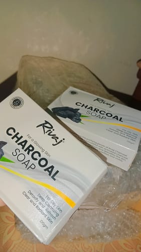 Customer photo review of Rivaj Charcoal Soap 100g
