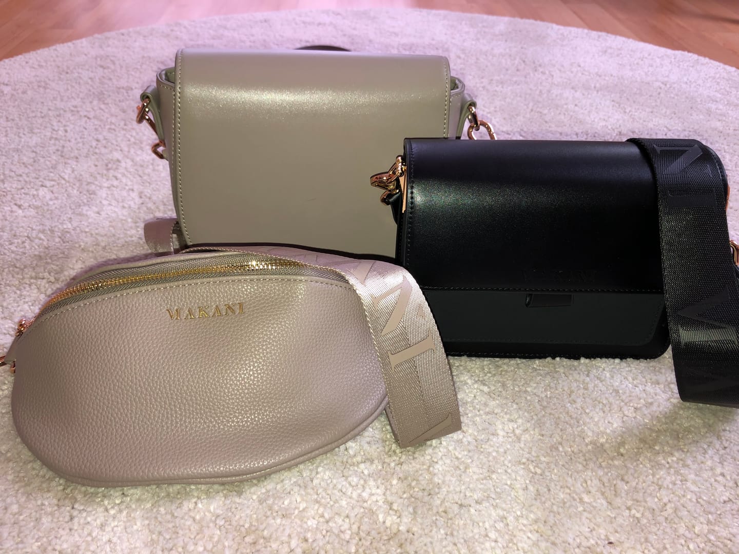 Customer photo review of NOA - TAUPE