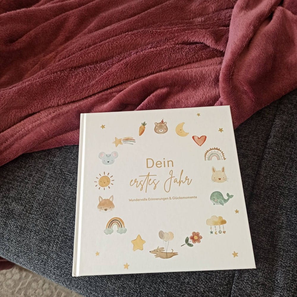 Customer photo review of Babyalbum Dein erstes Jahr | beige
