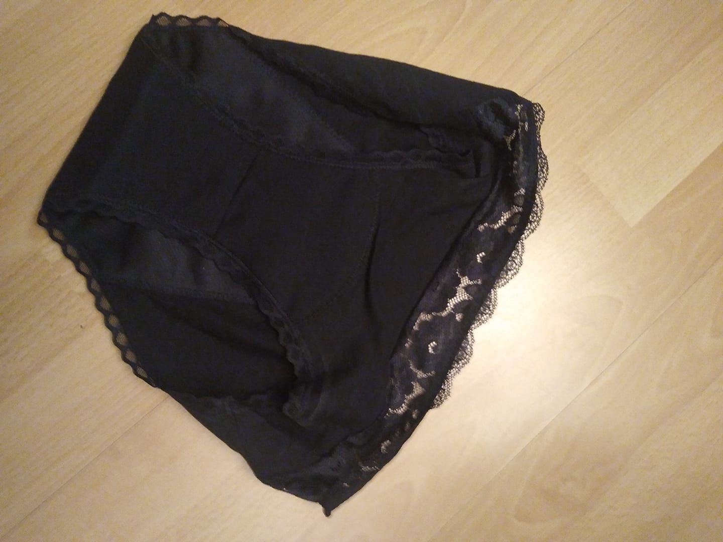 Customer photo review of Culotte Menstruelle Chloé (taille haute)