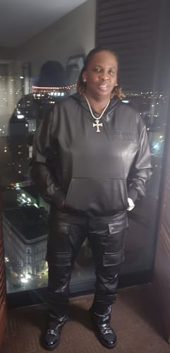 Customer photo review of THRILLER PULLOVER HOODIE (KHAKI)