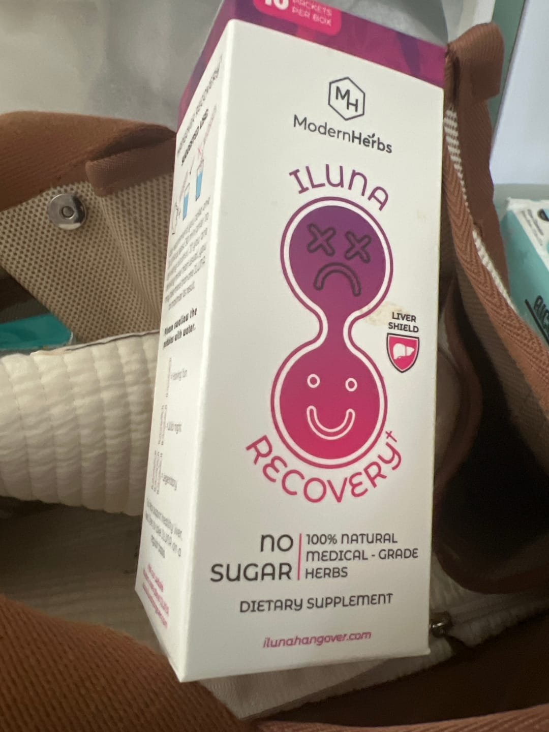 Customer photo review of ILUNA | Pre/Post Party Celebration Recovery