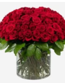 Customer photo review of 100 Stunning Red Roses