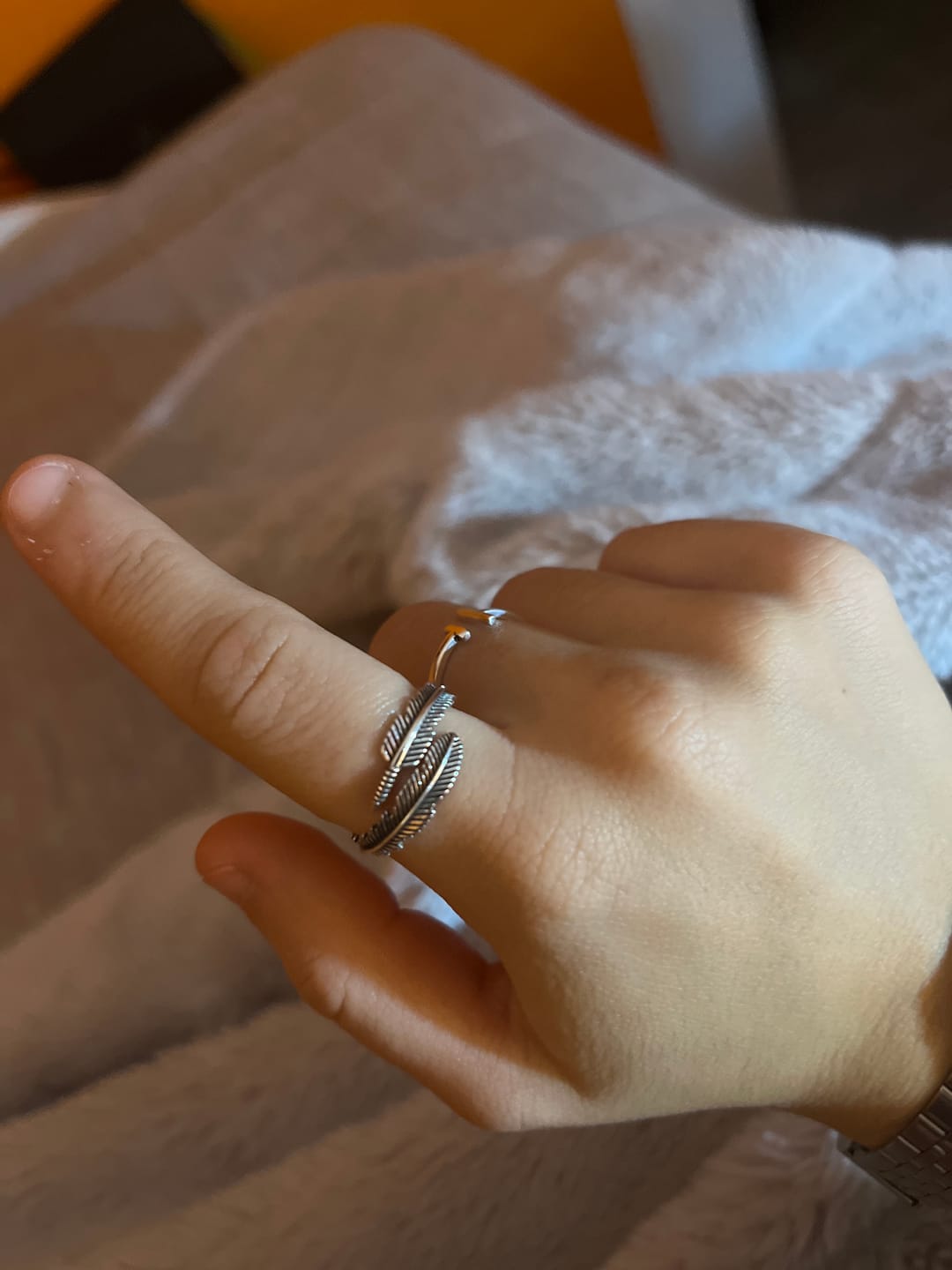Customer photo review of Anillo Plumes