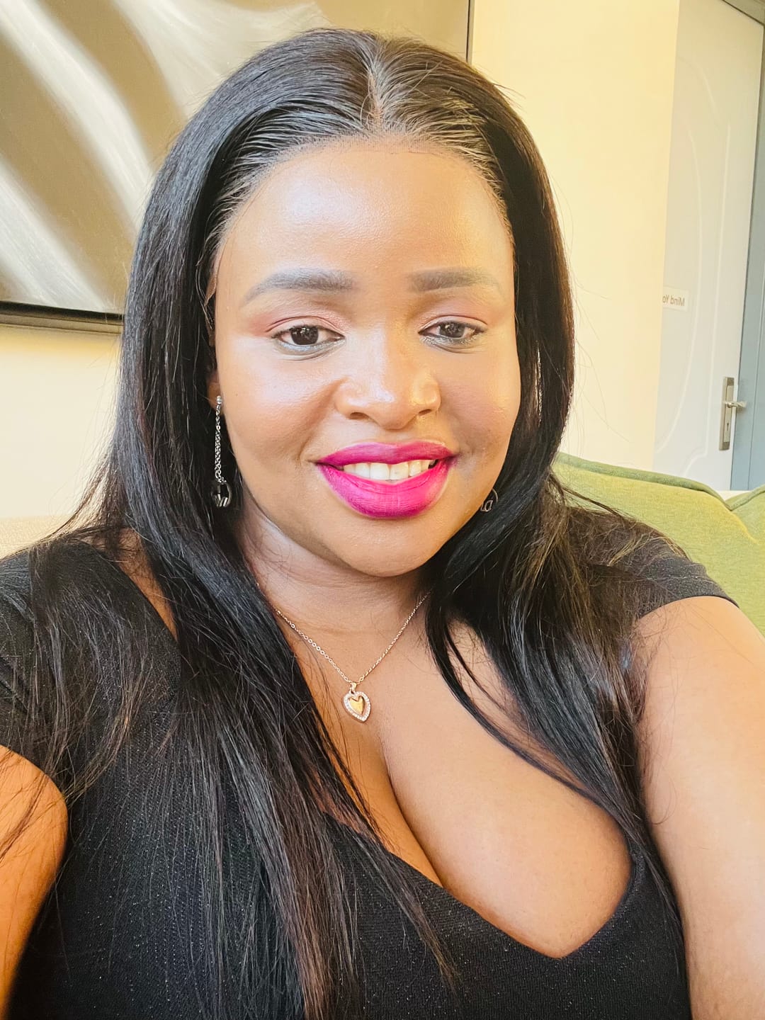 Customer photo review of KOURT - Brazilian 13x4 Lace Front Wig