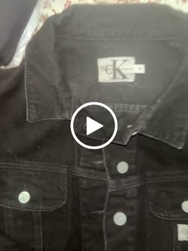 Customer video review of Vintage Calvin Klein Jacket Womens Medium Short Black Denim Trucker