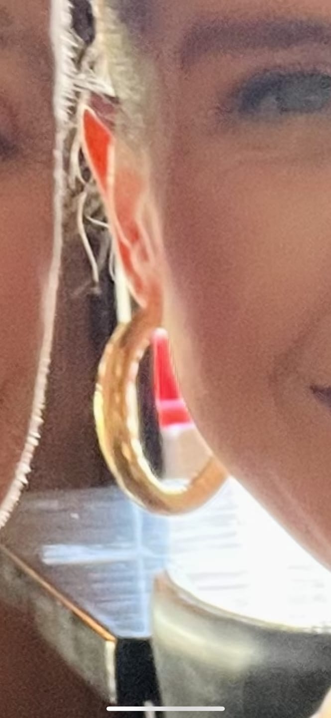 Customer photo review of Raya Hoops