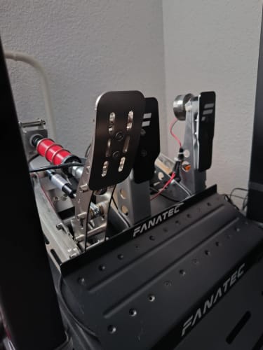 Customer photo review of Simsonn Racing Simulator ActivePedal Ultimate Black