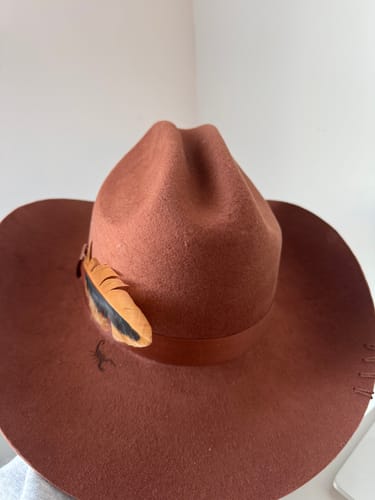 Customer photo review of Brianna Madia | The Scorpion Cowboy Hat
