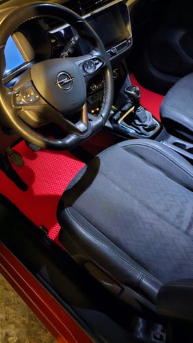 Marcin R. review of Dywaniki samochodowe na zamówienie - Przód image 1 out of 1