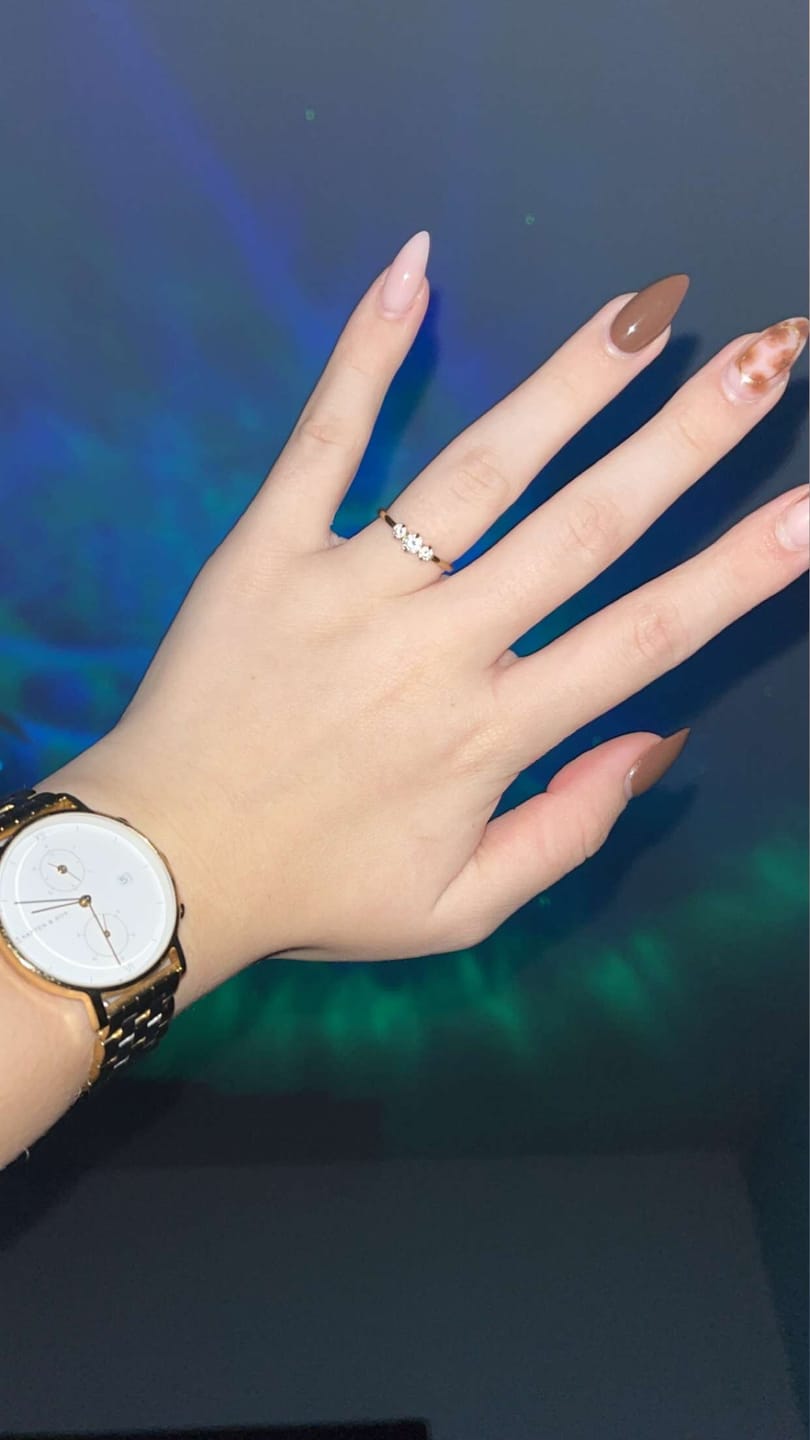 Customer photo review of 3 Stones Ring | 18K vergoldet