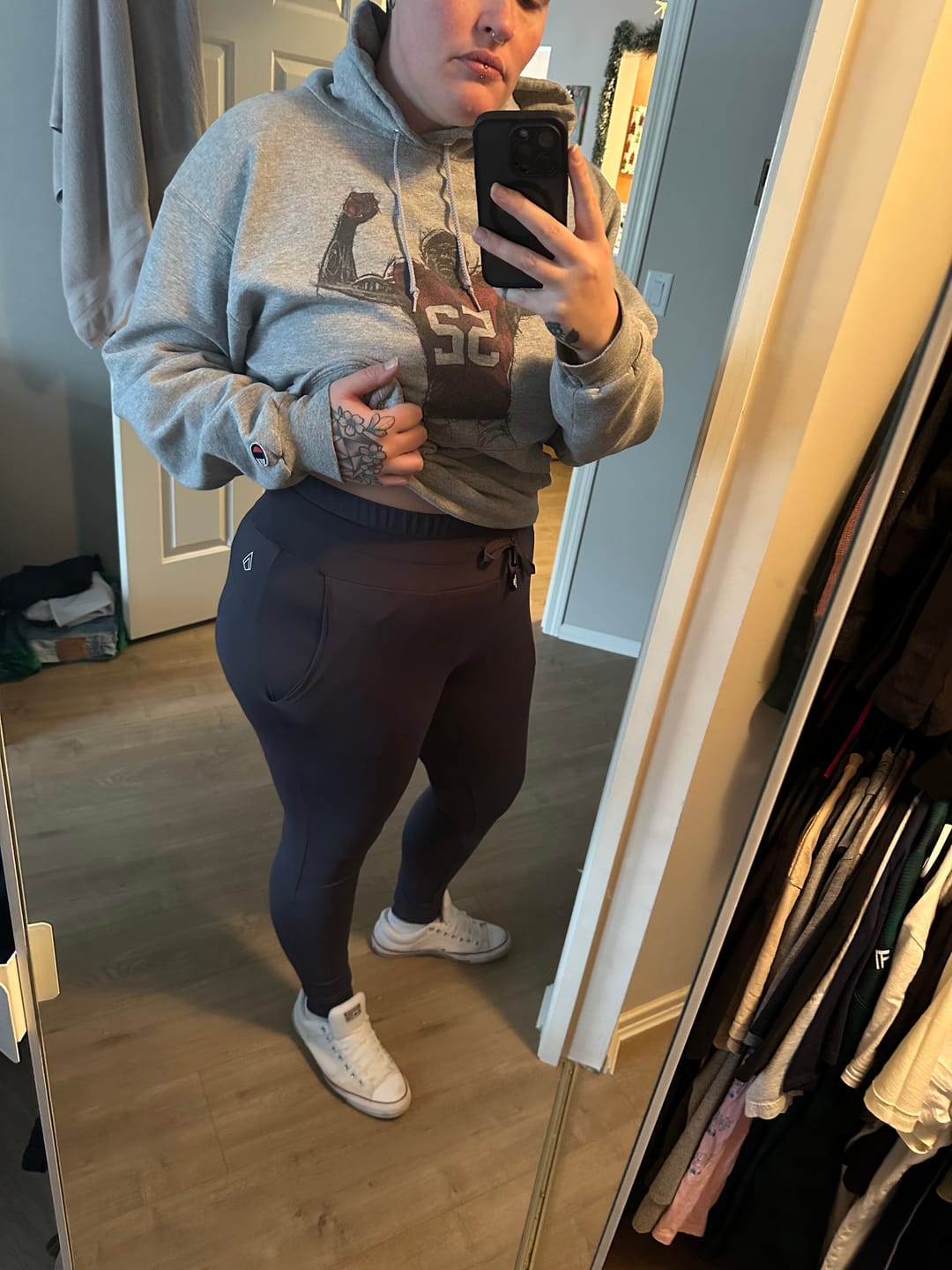 Customer photo review of Formation Joggers