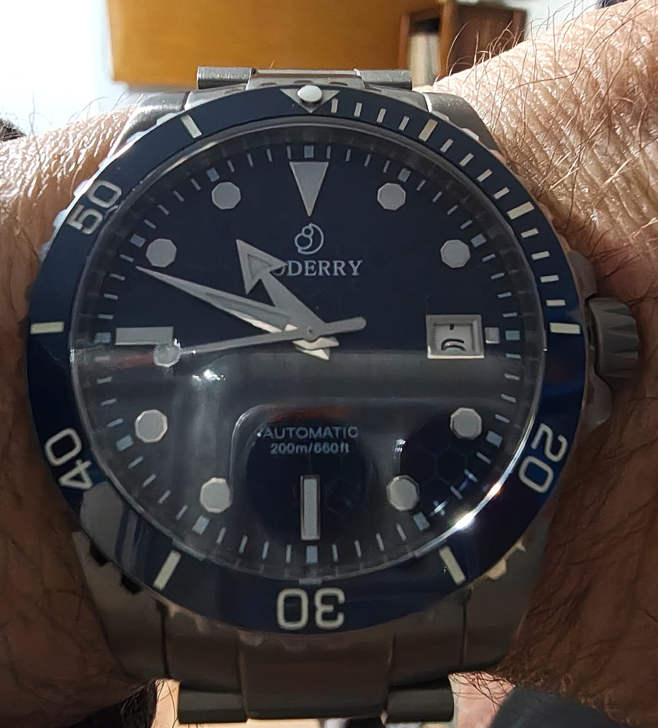 Customer photo review of SEATURTLE.OCEAN(TITANIUM) - Automatic Titanium Diver Watch | Sea Blue/Ti-bracelet