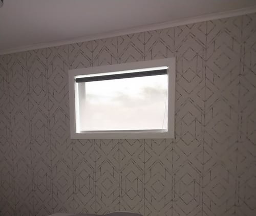 Customer photo review of Metallic Graphics - Grey - White