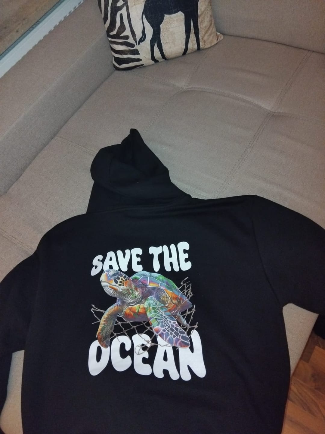 Customer photo review of SAVE THE OCEAN | HERREN OVERSIZE HOODIE | BACK PRINT