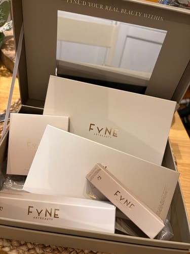 Customer photo review of THE EXCLUSIVE MYSTERY BOXES