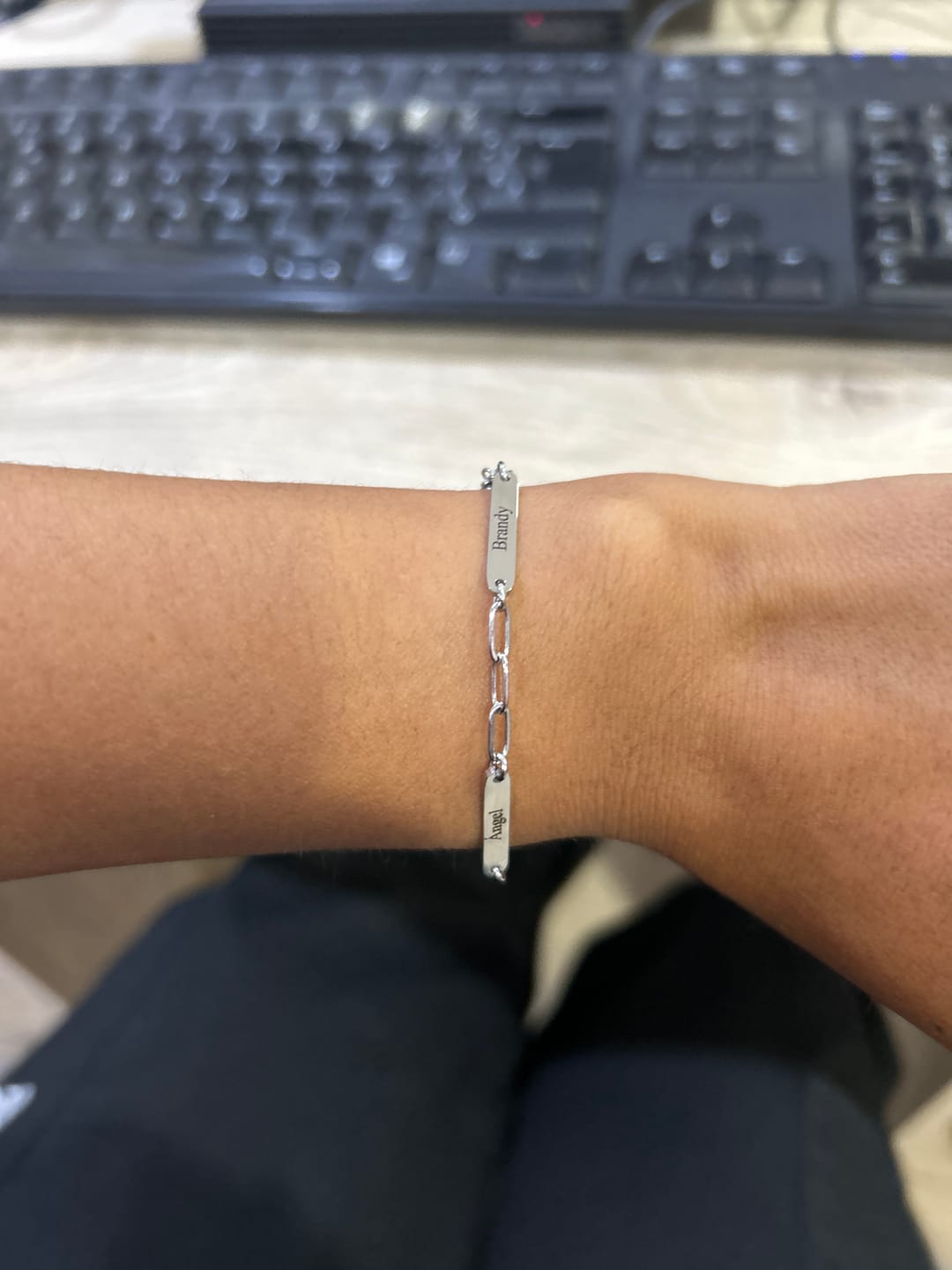 Customer photo review of Pulsera Uniones ~ Personalizable