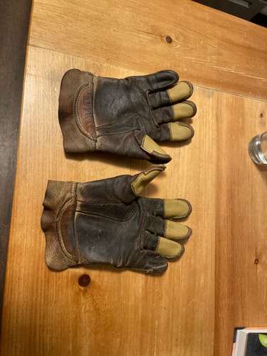 Customer photo review of Glove Repair