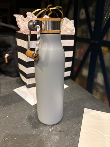 Customer photo review of 18 oz Ascend Bottle