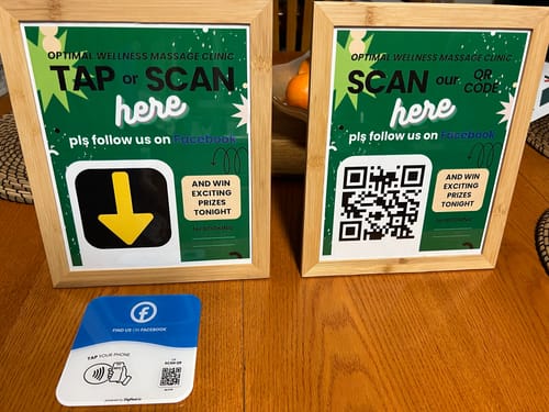 Customer photo review of Facebook - Plate