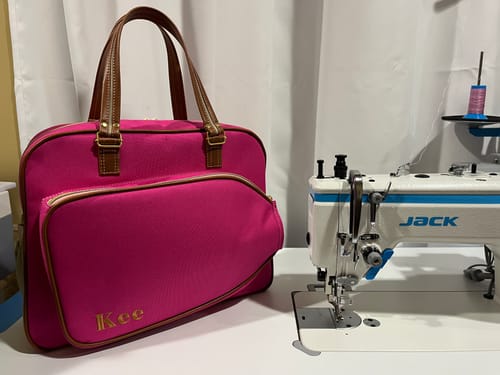 Customer photo review of JACK H6-CZ-4 Single Needle Direct Drive Fully Automatic Top and Bottom Feed Walking Foot Sewing Machine Assembled with Table and Stand Included